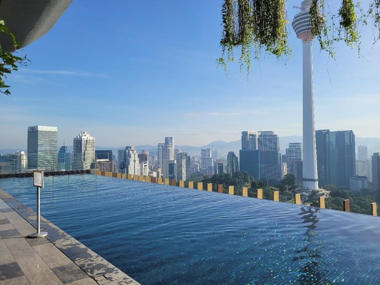 Ceylonz Suites By Plush Kuala Lumpur Exterior photo